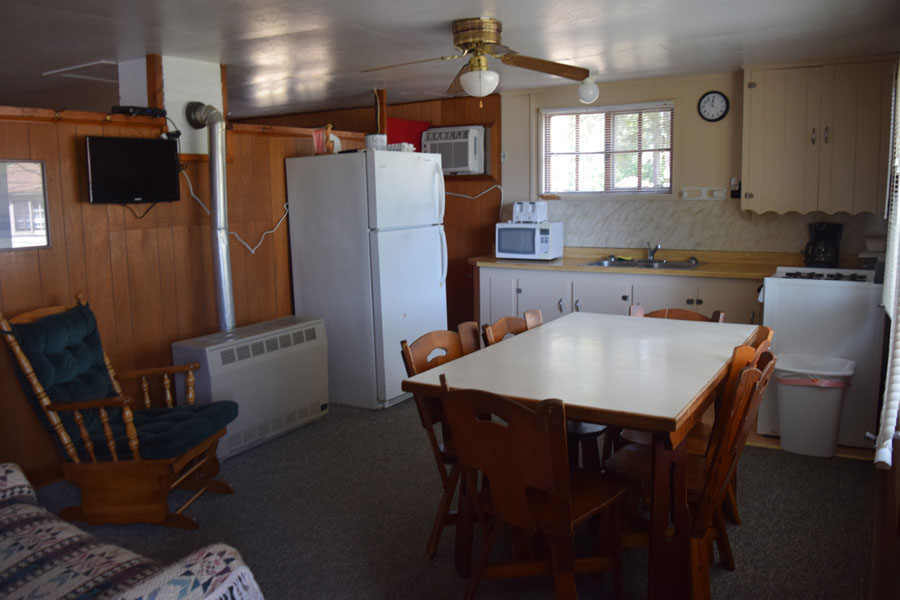 kitchen & dining in cabin 8