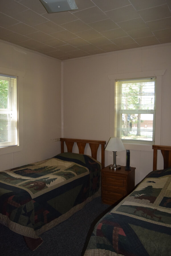 bedroom with 2 twin beds in cabin 14